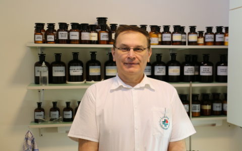 PharmDr. Štefan Krchňák: „Oživme galenickú farmáciu“